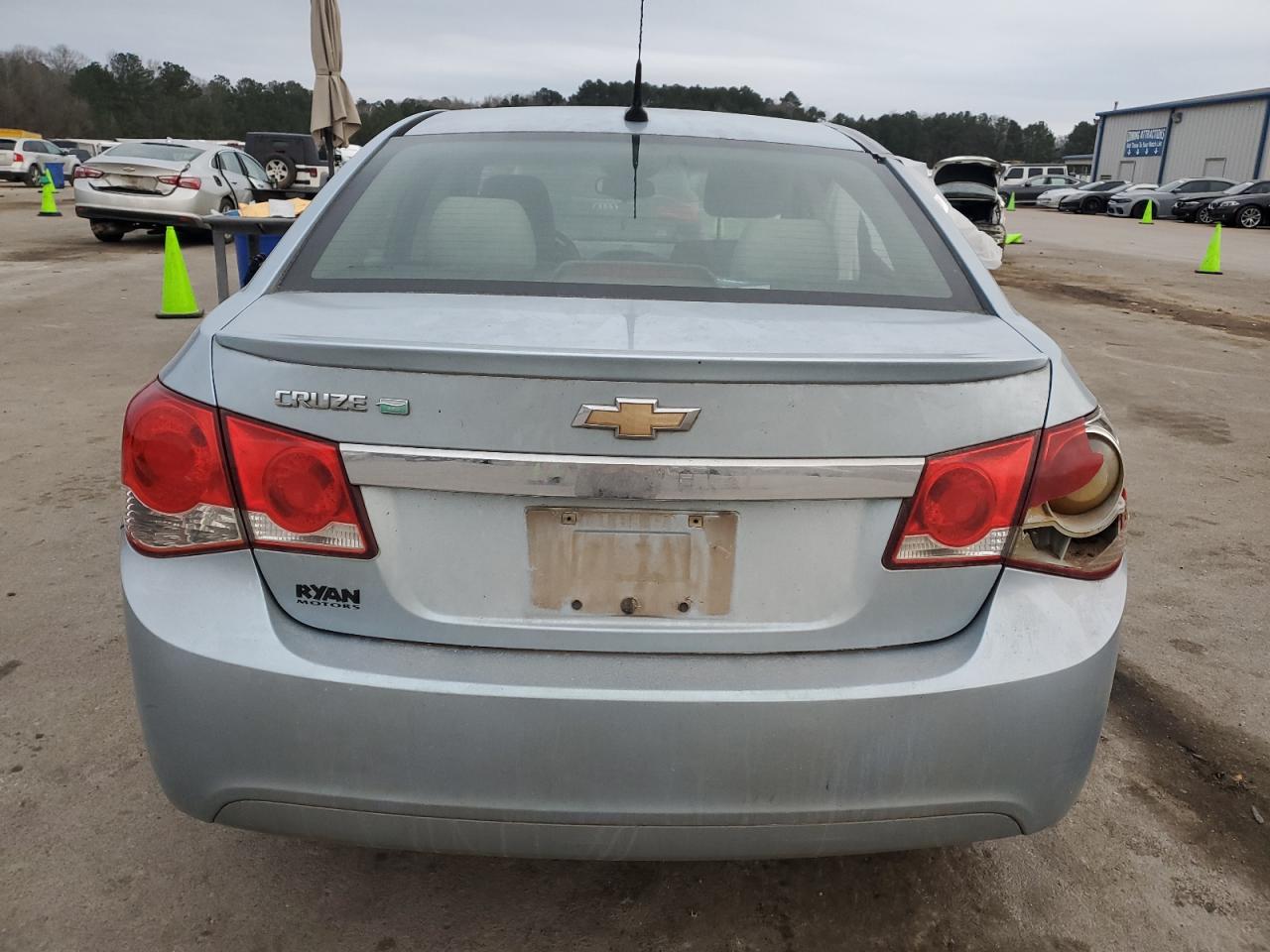 2011 Chevrolet Cruze VIN 1G1PK5S93B7294871 Copart auction photo, side / front end damage thumbnail 6