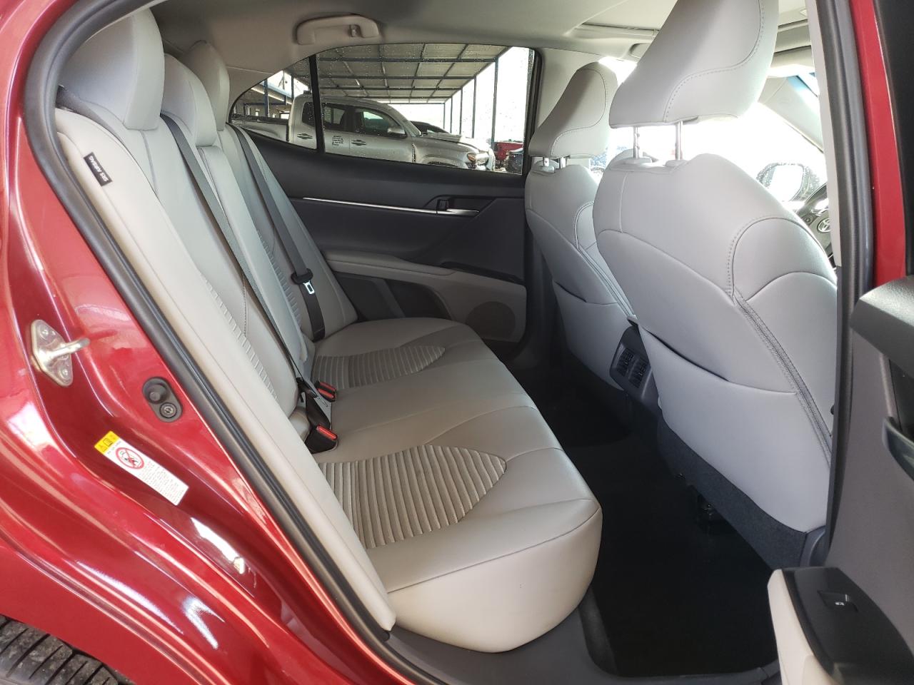 2018 Toyota Camry VIN 4T1B11HK0JU662555 Copart auction photo, rear end / front end damage thumbnail 11