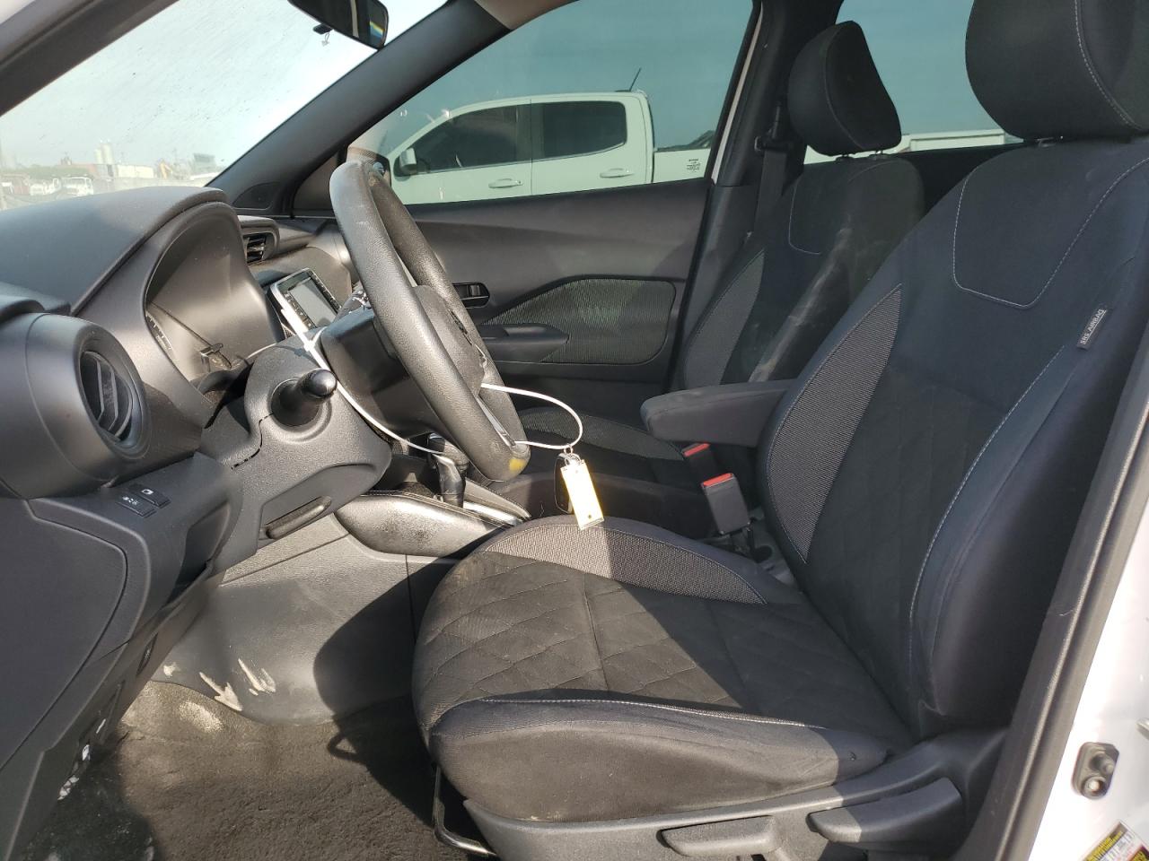 2018 Nissan Kicks VIN 3N1CP5CU3JL507339 Copart auction photo, front end / minor dent/scratches damage thumbnail 7