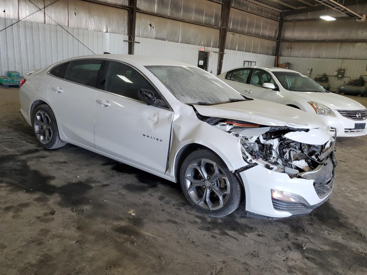 2019 Chevrolet Malibu VIN 1G1ZG5ST6KF221926 Copart auction photo, front end / minor dent/scratches damage thumbnail 4