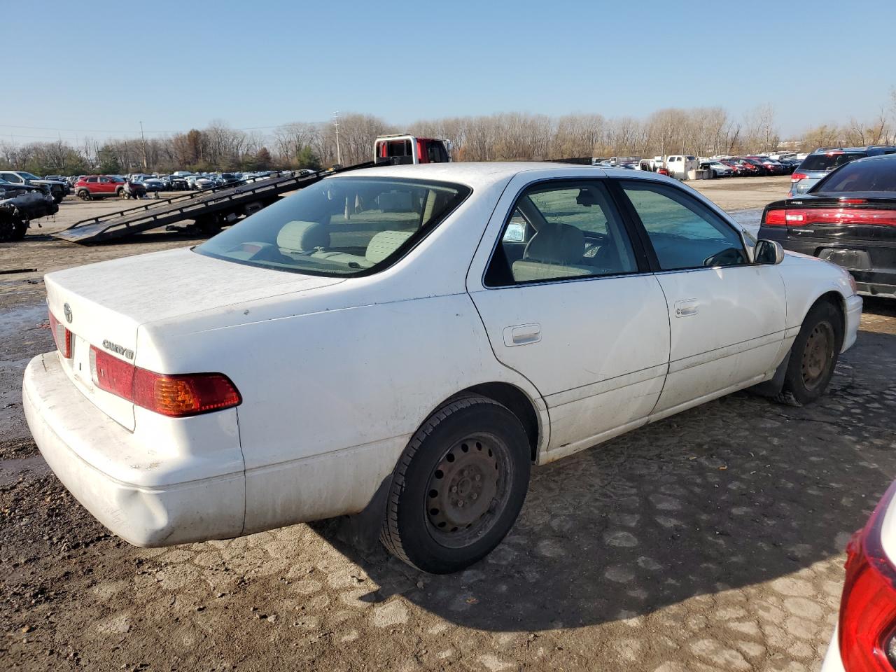 2000 Toyota Camry VIN JT2BG22K4Y0474990 Copart auction photo, rear end damage thumbnail 3