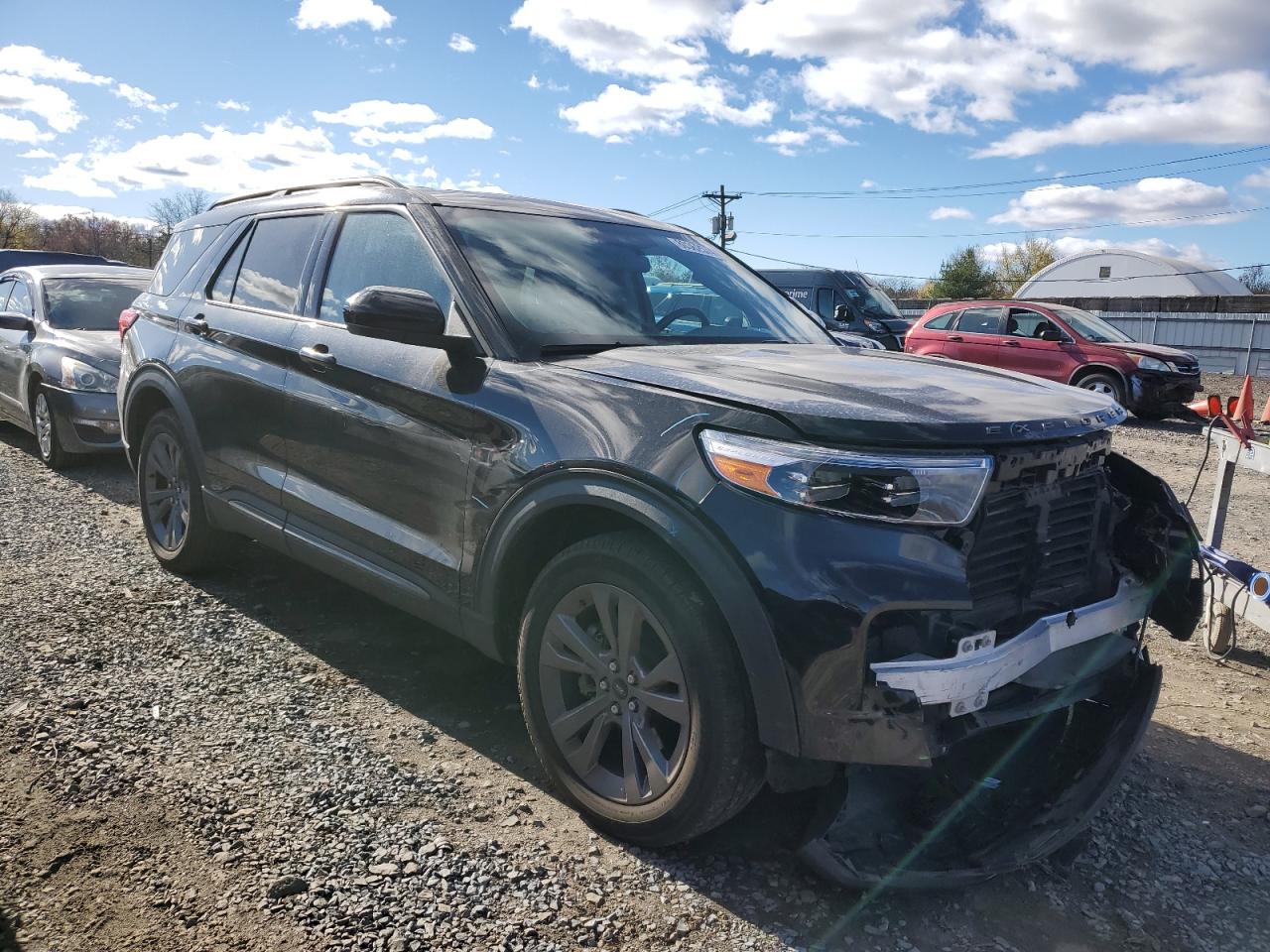 2022 Ford Explorer VIN 1FMSK8DH1NGC15592 Copart auction photo, front end damage thumbnail 4