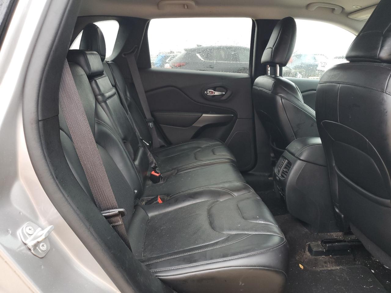 2019 Jeep Grand Cherokee VIN 1C4PJLDB1KD183932 Copart auction photo, front end / minor dent/scratches damage thumbnail 11