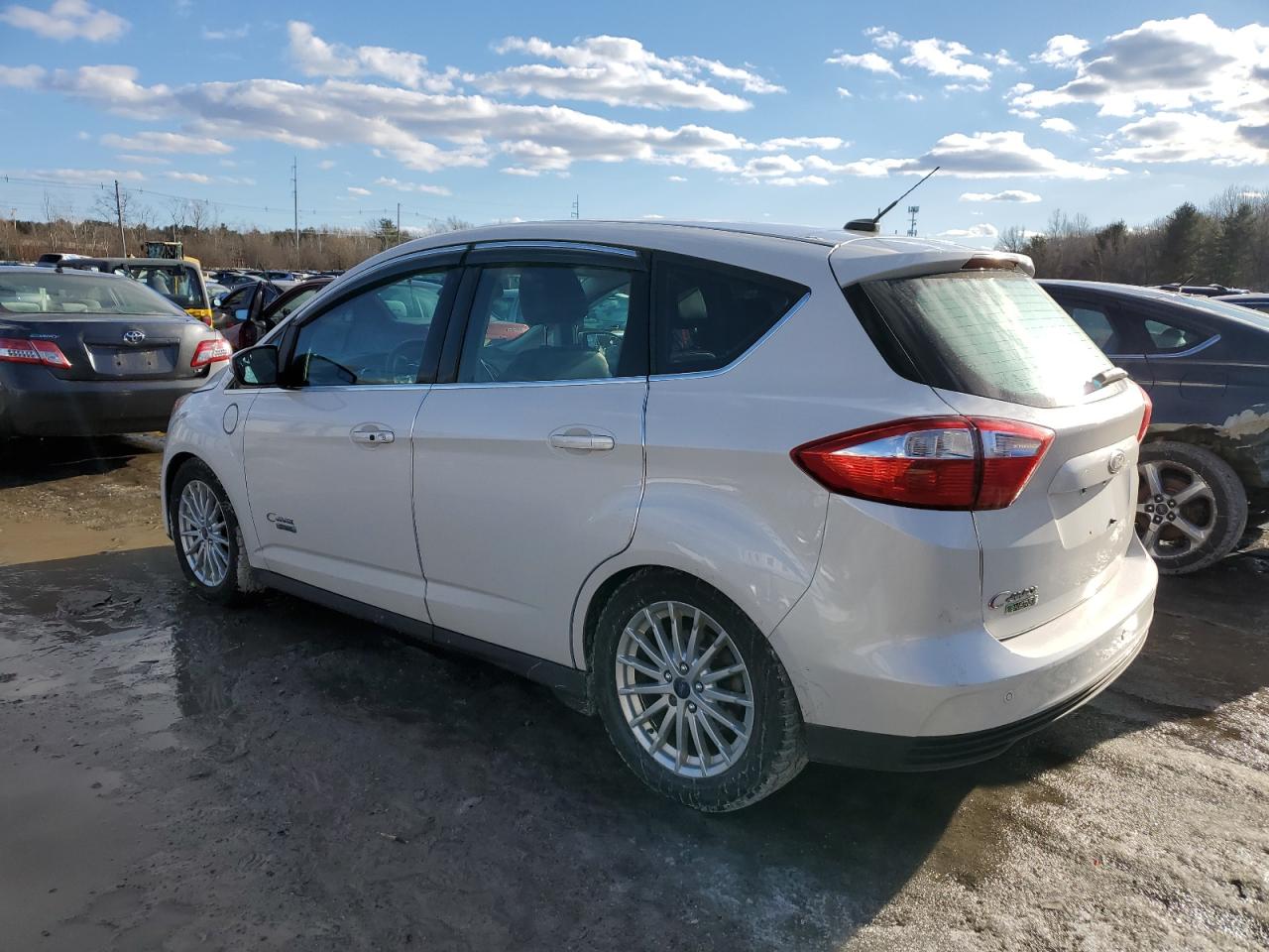 2014 Ford C-MAX VIN 1FADP5CU0EL500583 Copart auction photo, front end damage thumbnail 2