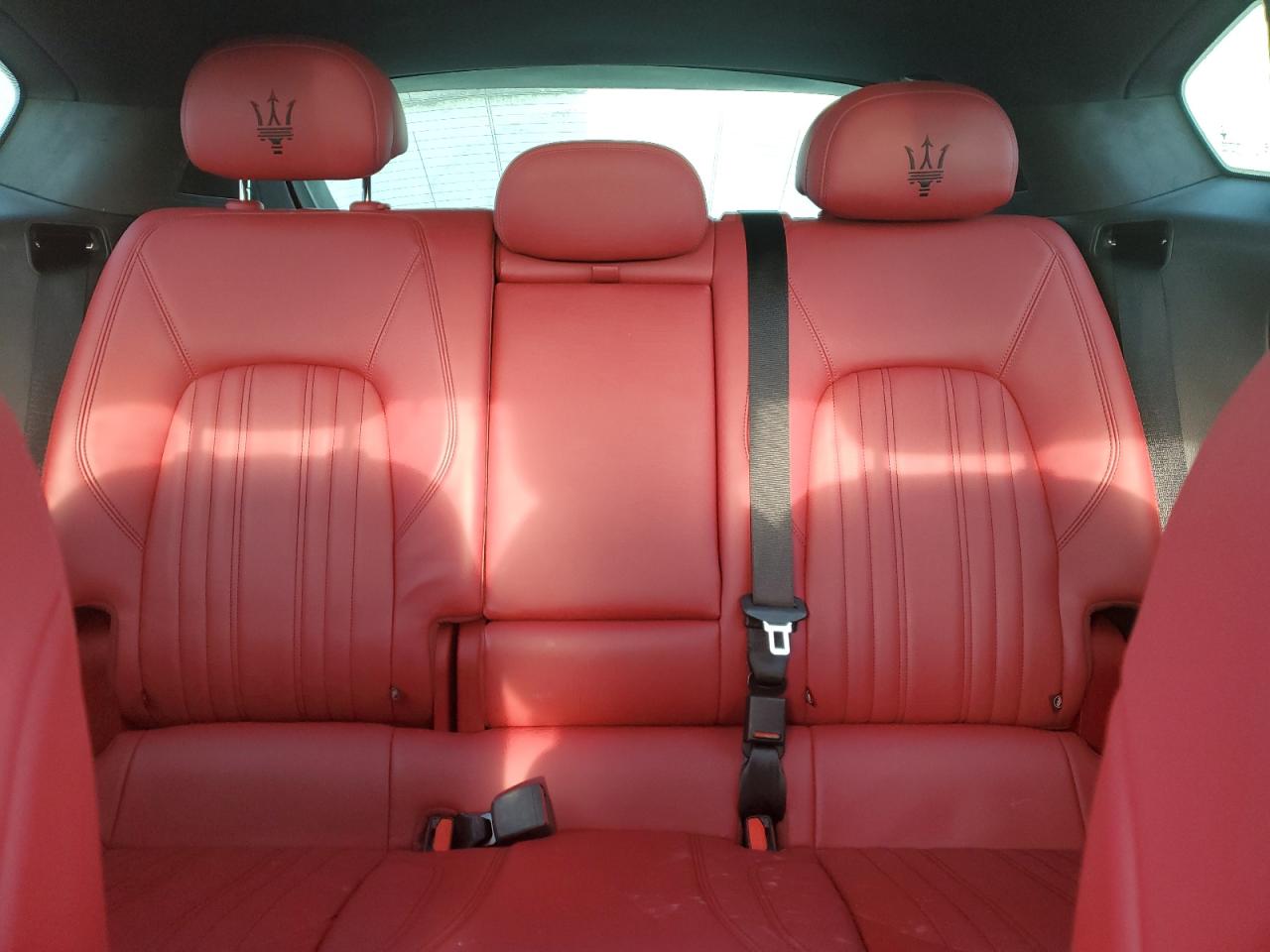 2022 Maserati Levante VIN ZN661YUMXNX402267 Copart auction photo, front end damage thumbnail 10