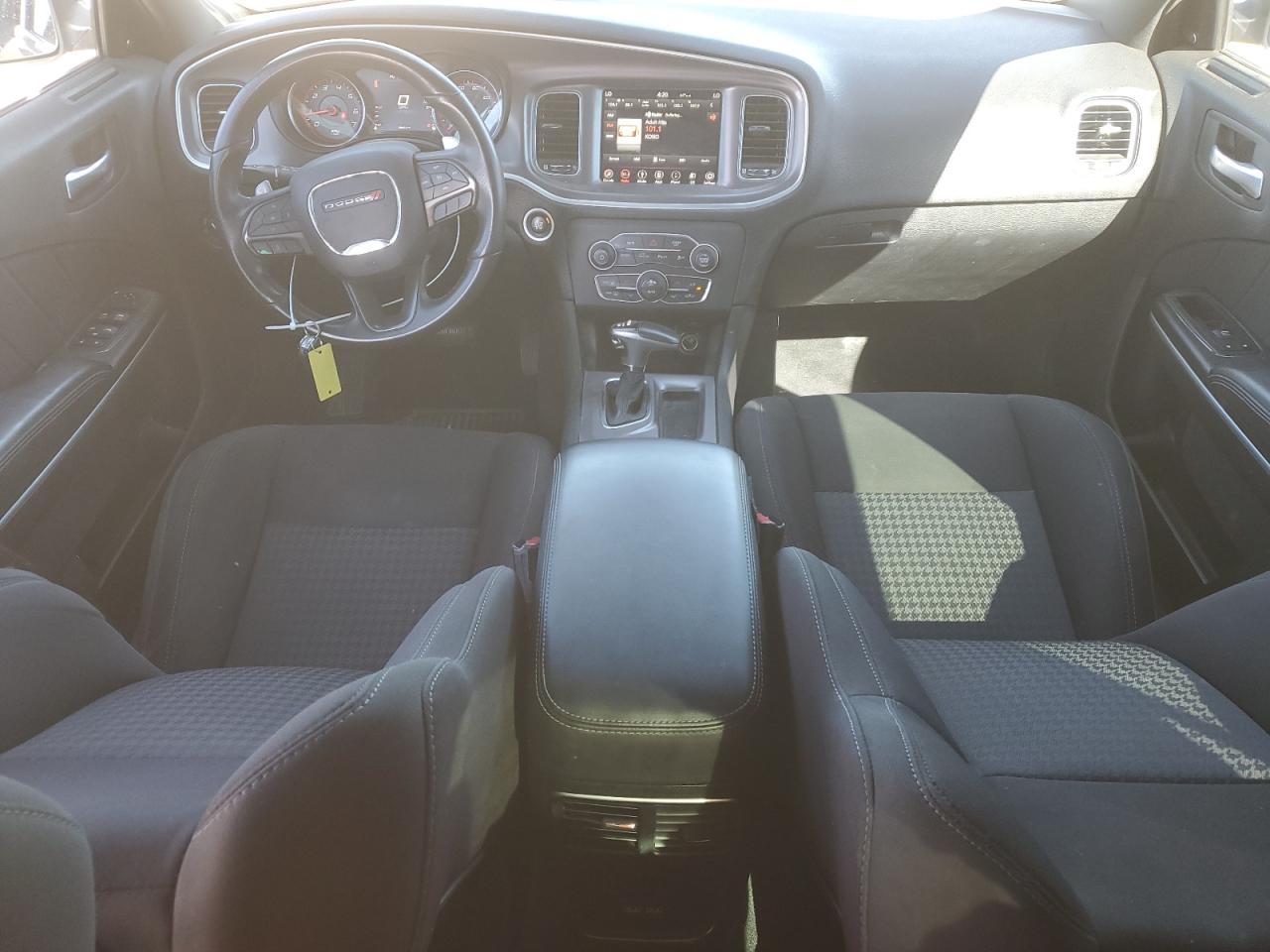 2019 Dodge Charger VIN 2C3CDXHG6KH597184 Copart auction photo, front end / top/roof damage thumbnail 8