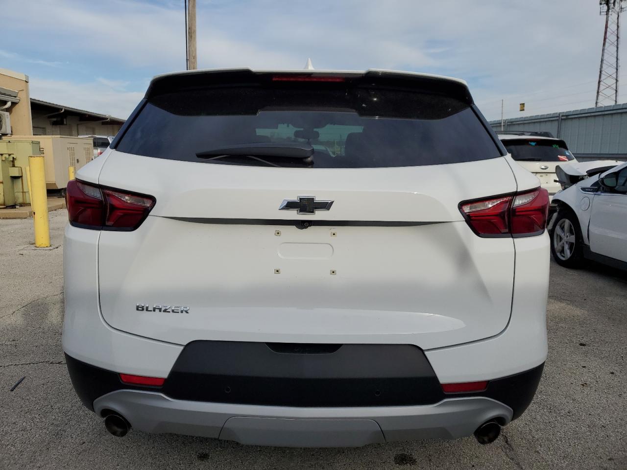 2020 Chevrolet Blazer VIN 3GNKBDRS7LS537368 Copart auction photo, front end / side damage thumbnail 6