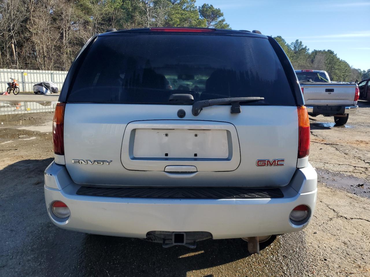 2007 GMC Envoy VIN 1GKDS13S972159505 Copart auction photo, front end / side damage thumbnail 6