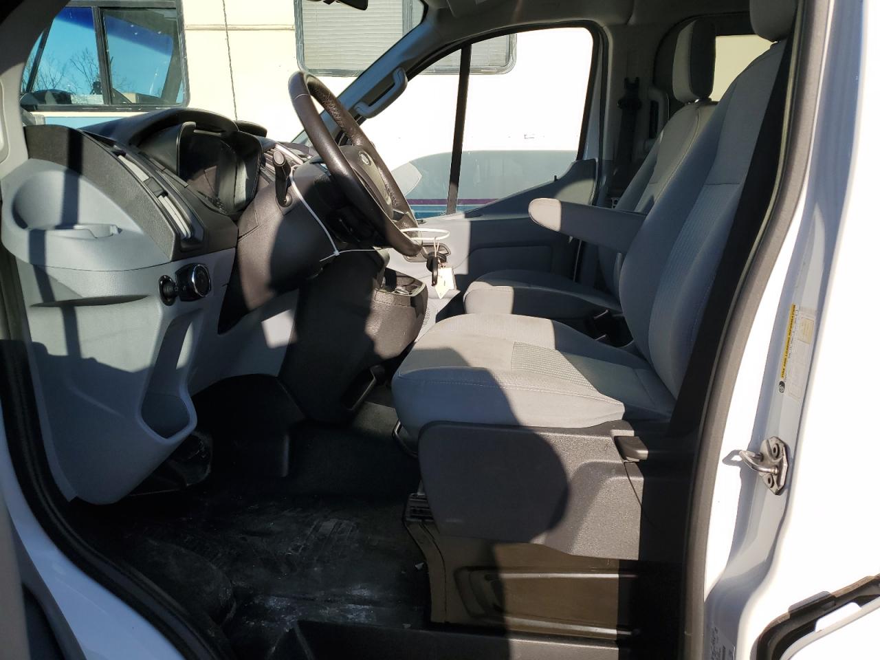 2017 Ford Transit VIN 1FMZK1YM5HKA90465 Copart auction photo, front end damage thumbnail 7