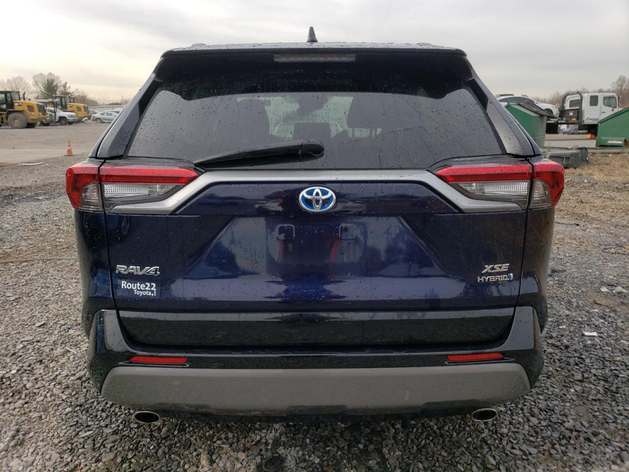 2019 Toyota RAV 4 VIN 2T3EWRFV2KW030675 Copart auction photo, side / front end damage thumbnail 6