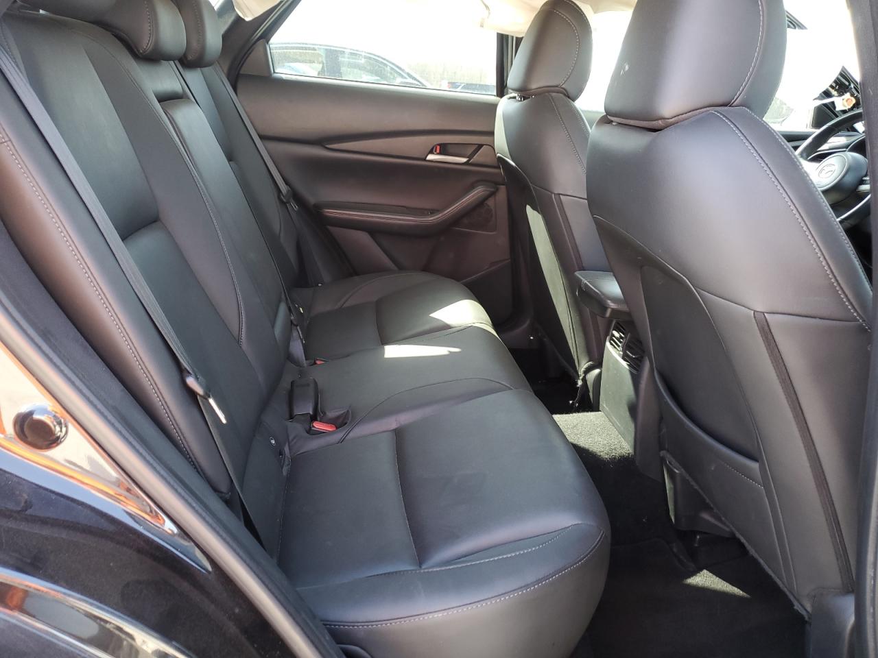 2021 Mazda CX-30 VIN 3MVDMBBL7MM247283 Copart auction photo, rear end damage thumbnail 11