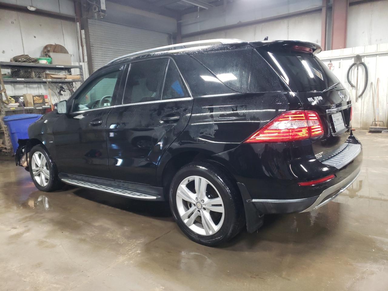 2012 Mercedes-Benz M-klasse VIN 4JGDA5HB5CA036892 Copart auction photo, front end damage thumbnail 2