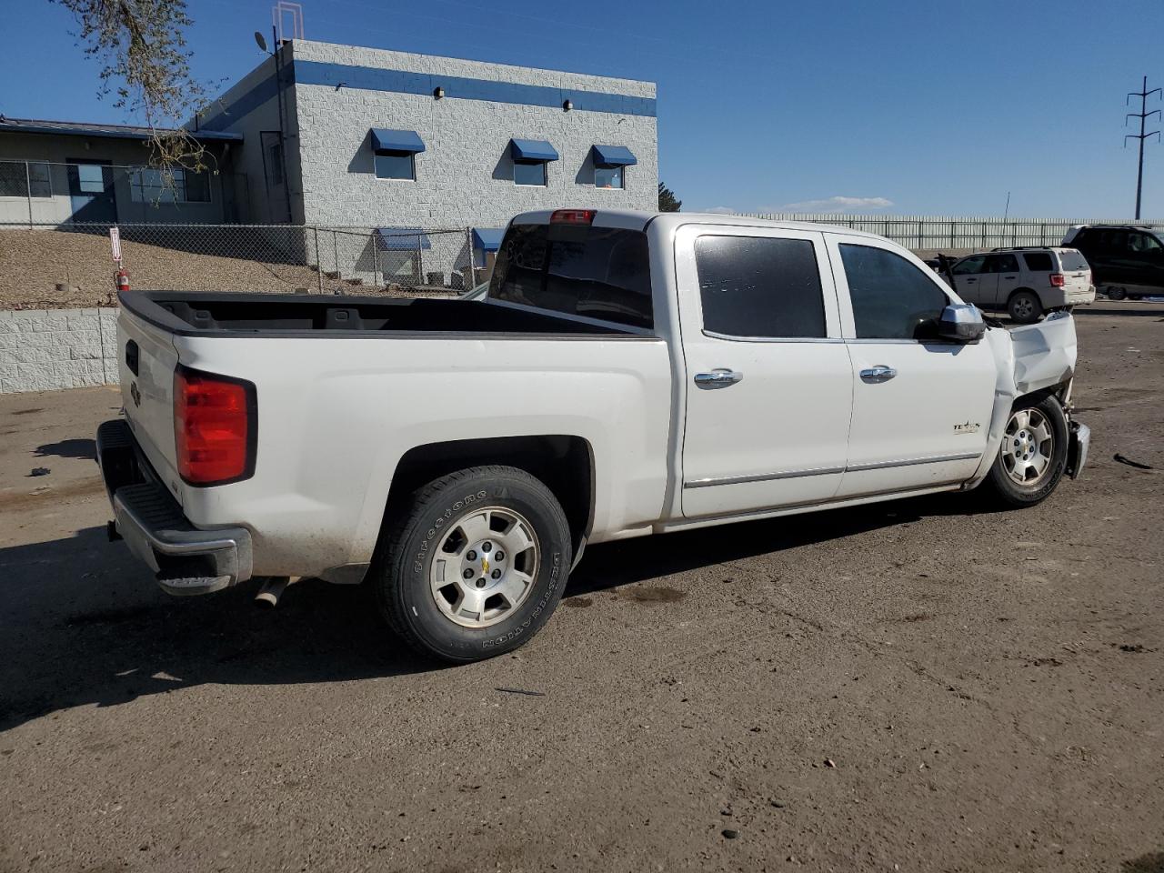 2015 Chevrolet Silverado VIN 3GCPCSEC0FG351645 Copart auction photo, front end damage thumbnail 3