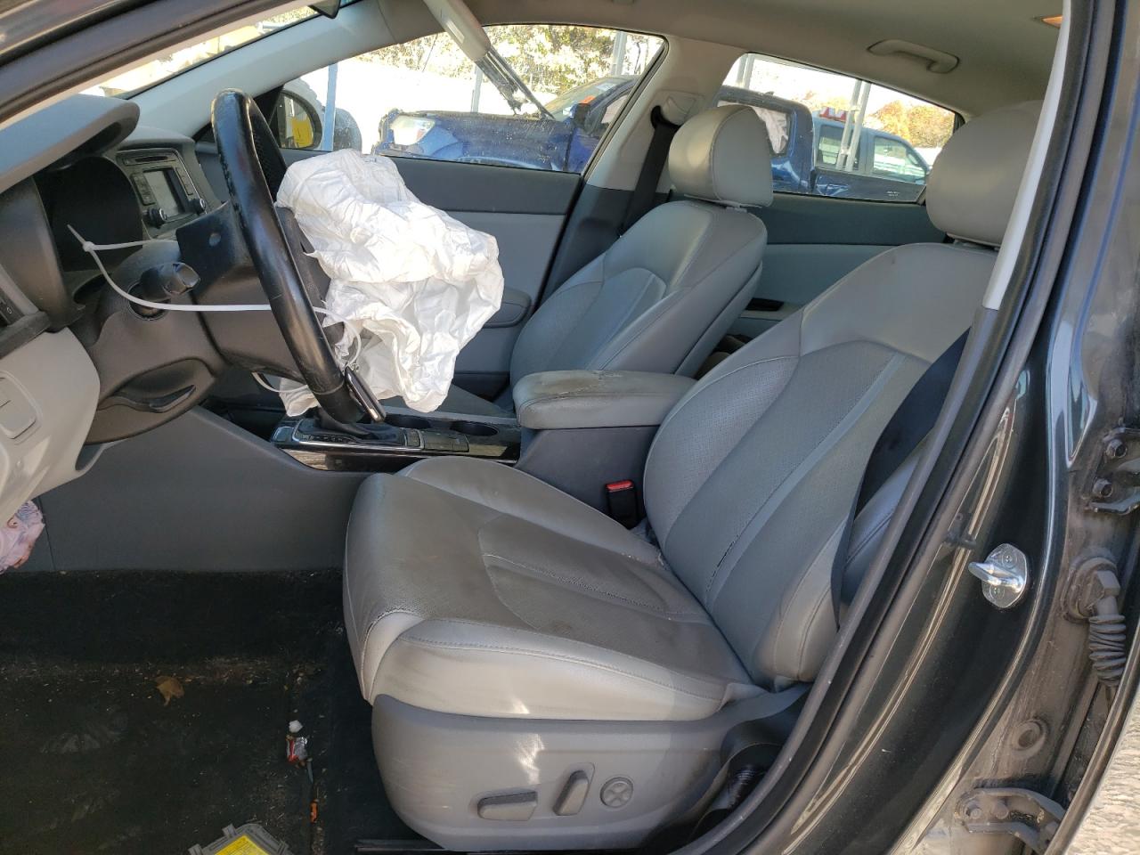 2016 KIA Optima VIN 5XXGU4L30GG010844 Copart auction photo, front end / minor dent/scratches damage thumbnail 7