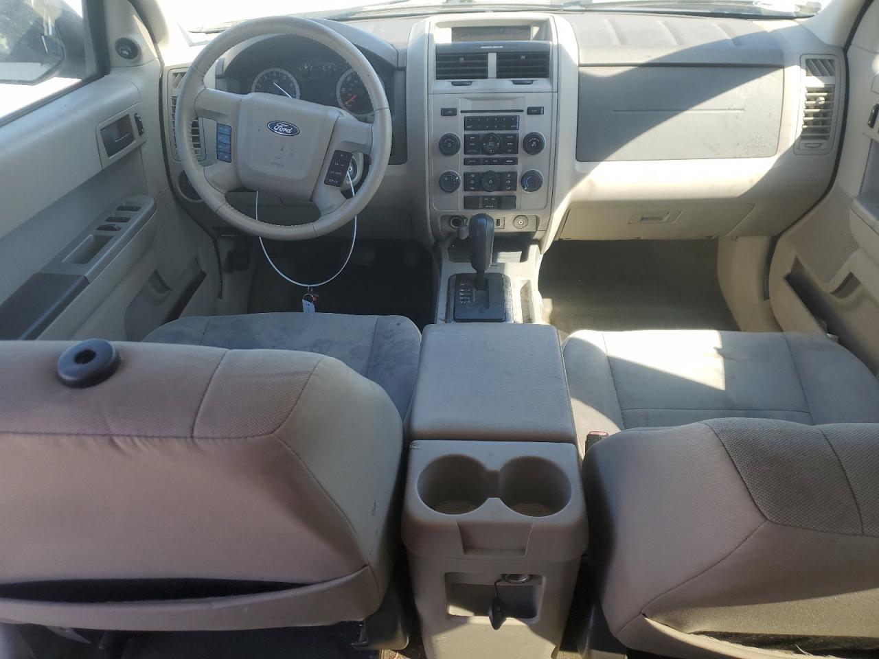 2011 Ford Escape VIN 1FMCU0D74BKA48872 Copart auction photo, rear end damage thumbnail 8