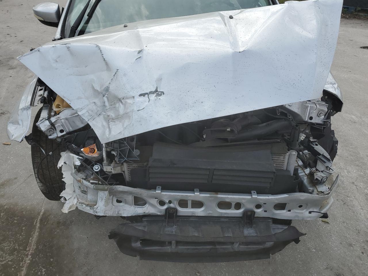 2016 Ford Focus VIN 1FADP3F23GL236017 Copart auction photo, front end / side damage thumbnail 12