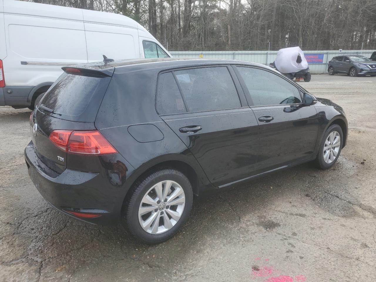 2015 Volkswagen Golf VIN 3VW2A7AUXFM089403 Copart auction photo, front end / side damage thumbnail 3