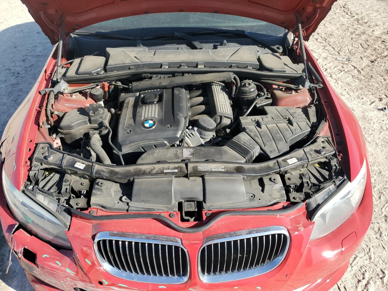 2013 BMW 3er VIN WBADW7C5XDE731024 Copart auction photo, front end / minor dent/scratches damage thumbnail 11