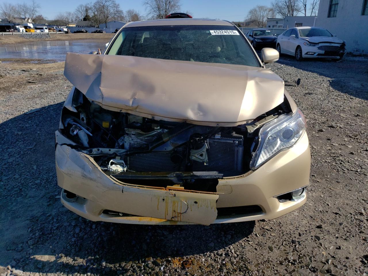 2011 Toyota Avalon VIN 4T1BK3DB9BU405846 Copart auction photo, front end / rear end damage thumbnail 5