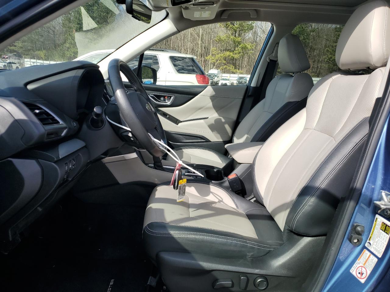 2020 Subaru Forester VIN JF2SKAUC4LH551858 Copart auction photo, front end / minor dent/scratches damage thumbnail 7