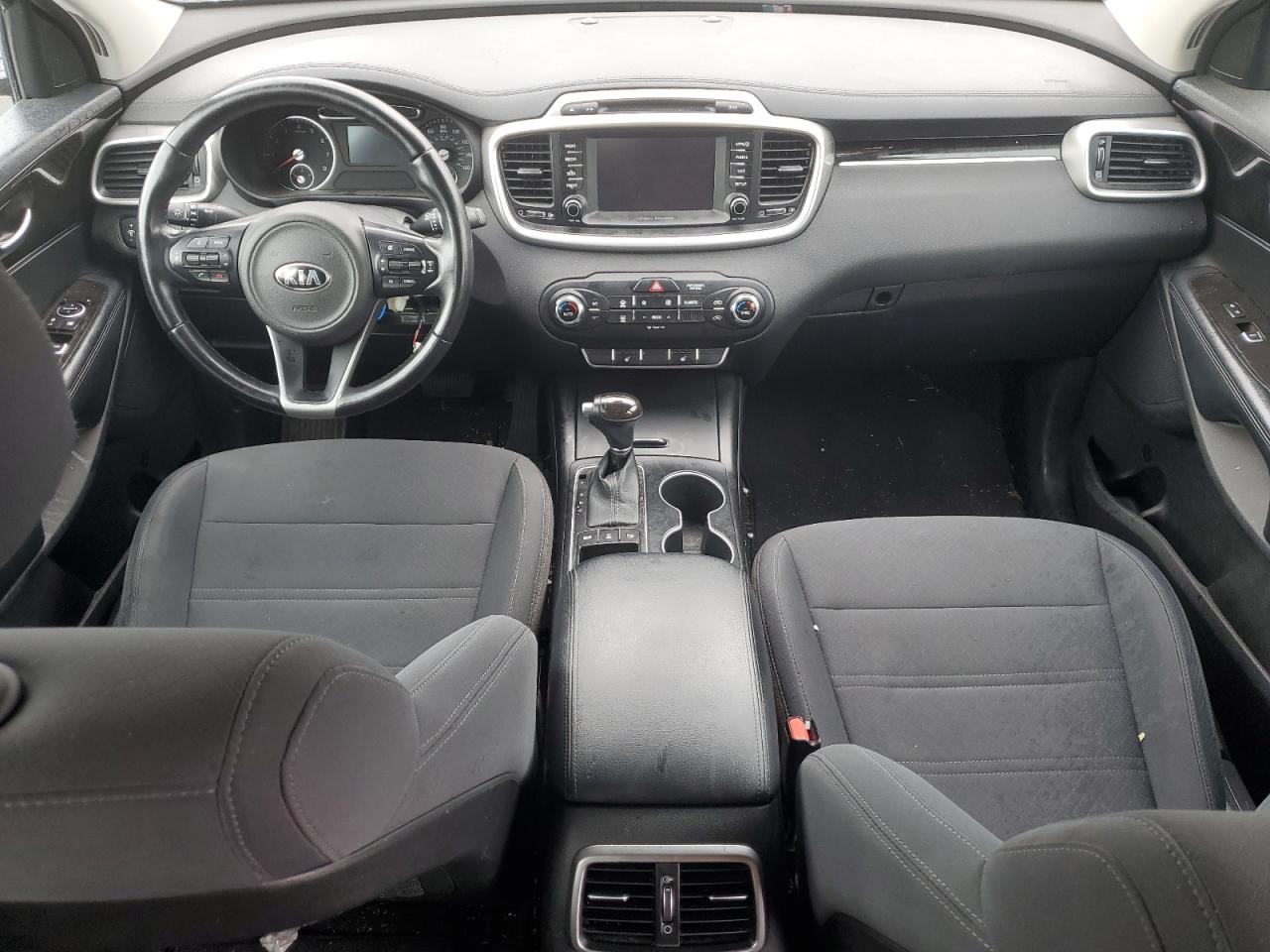 2018 KIA Sorento VIN 5XYPGDA31JG414104 Copart auction photo, vandalism / all over damage thumbnail 8