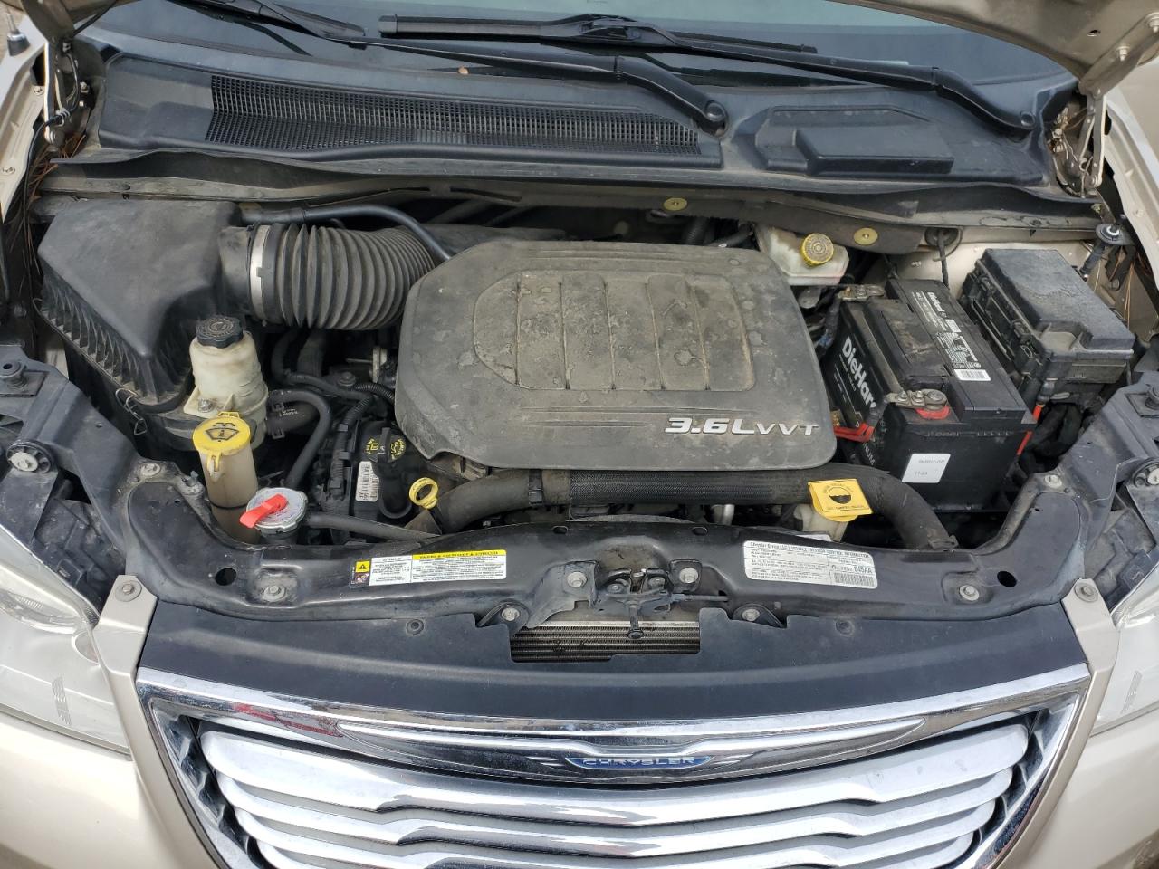 2013 Chrysler Town & Country VIN 2C4RC1CG8DR531794 Copart auction photo, front end damage thumbnail 13