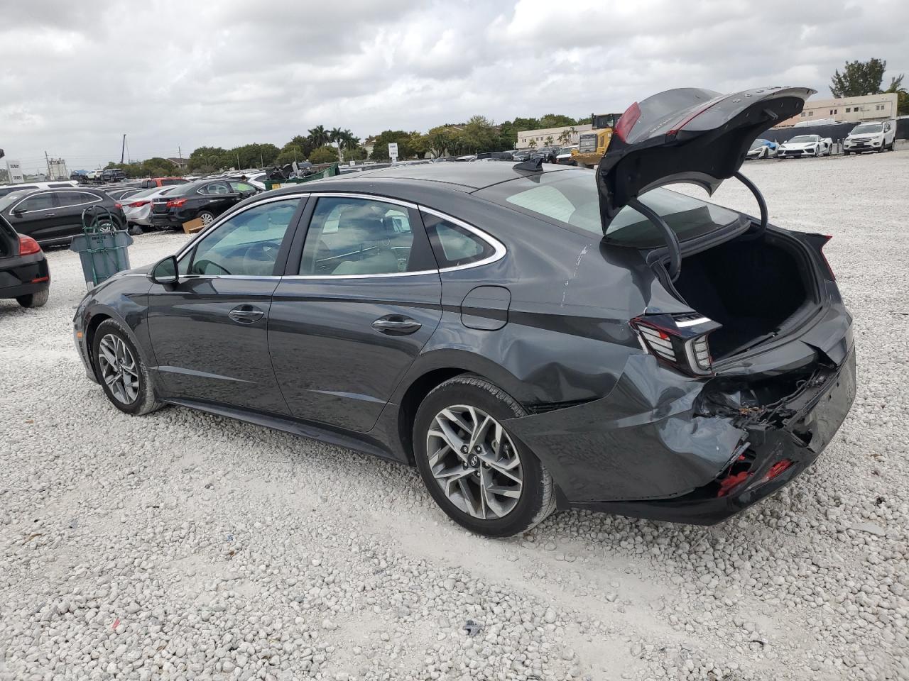 2023 Hyundai Sonata VIN KMHL14JA7PA253941 Copart auction photo, rear end damage thumbnail 2