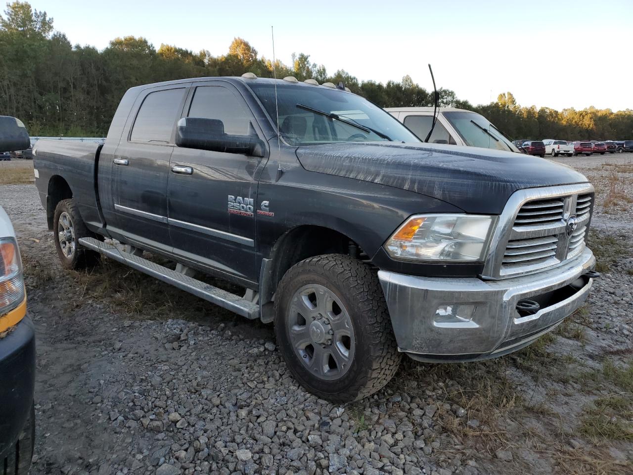 2015 RAM 2500 VIN 3C6UR5ML6FG603944 Copart auction photo, water/flood damage thumbnail 4