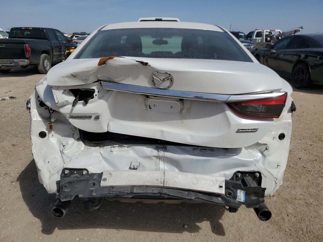 2016 Mazda 6 VIN JM1GJ1U51G1404565 Copart auction photo, rear end / minor dent/scratches damage thumbnail 6