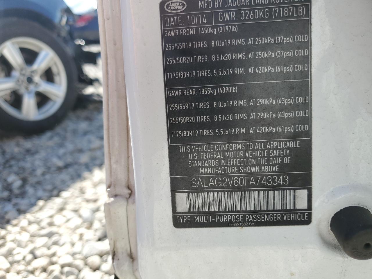 2015 Land Rover LR4 VIN SALAG2V60FA743343 Copart auction photo, normal wear damage thumbnail 13