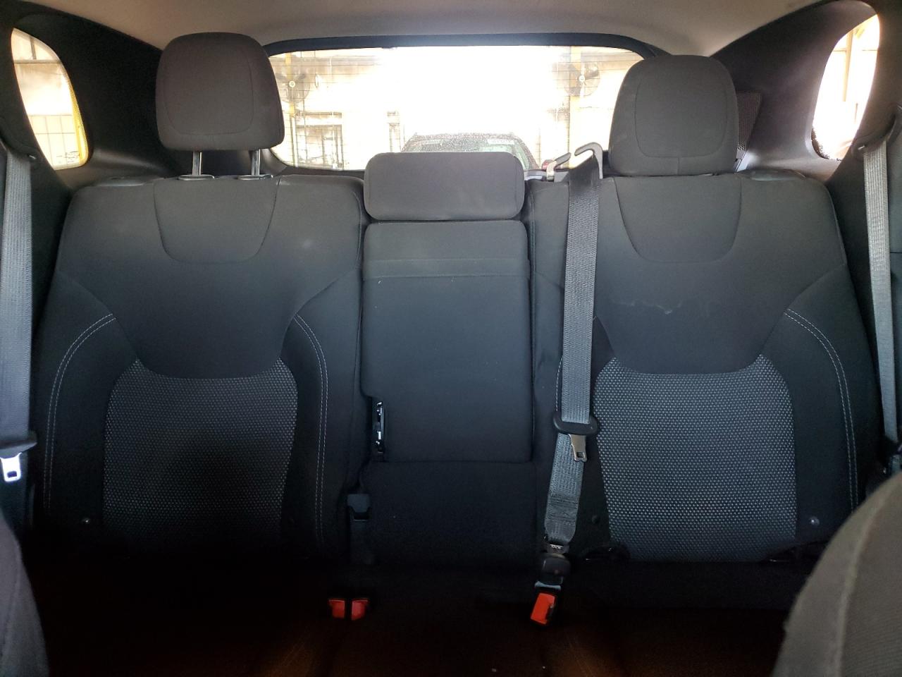 2019 Jeep Grand Cherokee VIN 1C4PJMCB9KD351260 Copart auction photo, front end damage thumbnail 10
