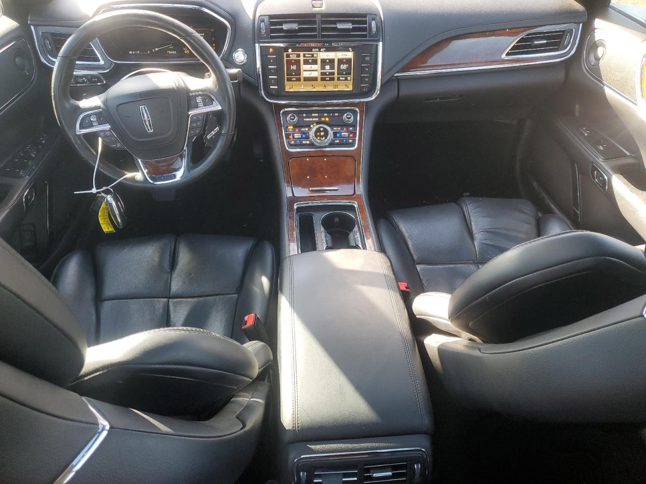 2019 Lincoln Continental VIN 1LN6L9NC7K5604445 Copart auction photo, minor dent/scratches damage thumbnail 8