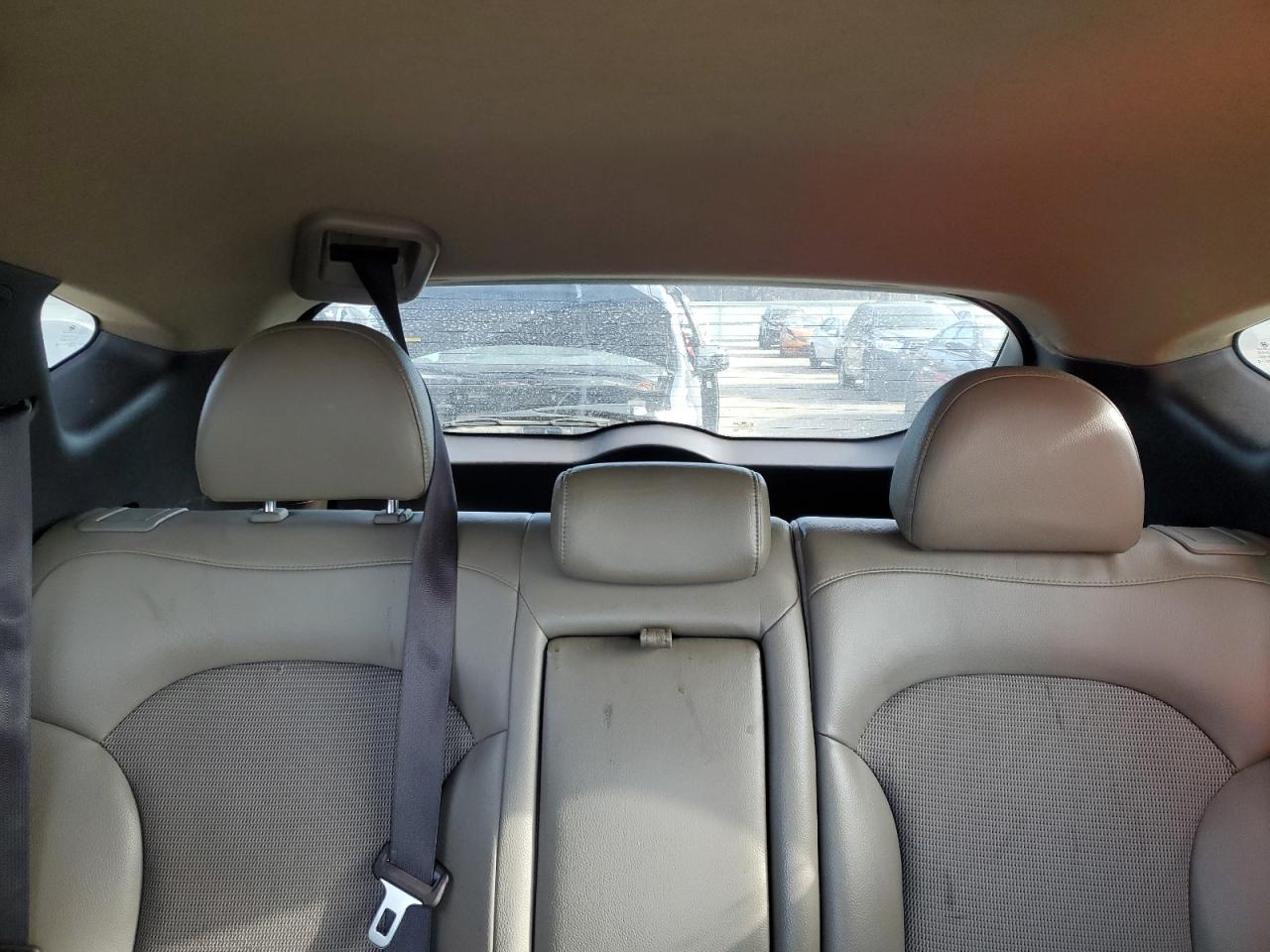 2015 Hyundai Tucson VIN KM8JUCAG7FU061168 Copart auction photo, undercarriage / minor dent/scratches damage thumbnail 10