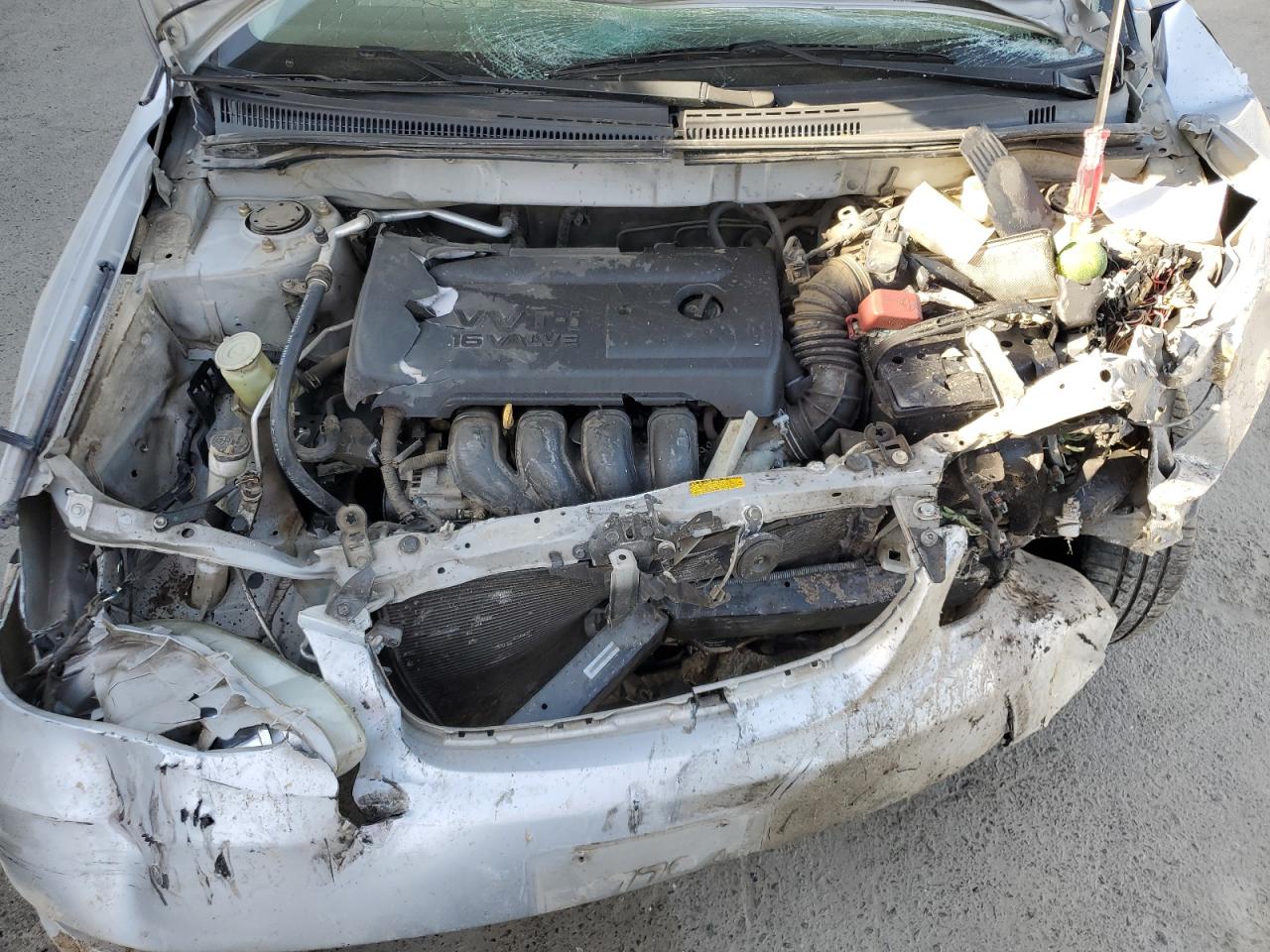 2005 Toyota Corolla VIN 1NXBR32E55Z442471 Copart auction photo, front end / rear end damage thumbnail 11