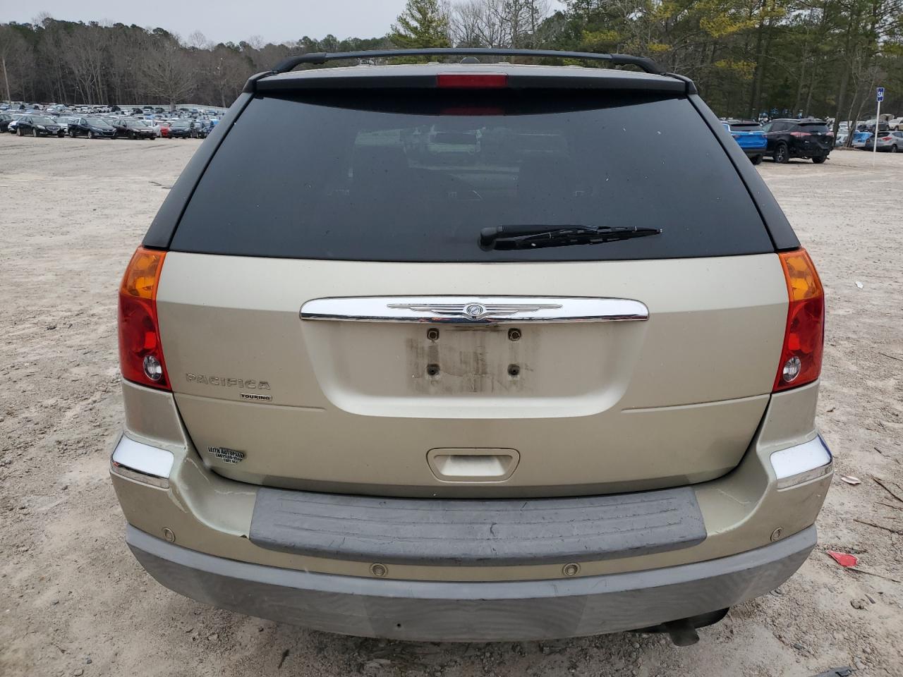 2006 Chrysler Pacifica VIN 2A4GM68466R885701 Copart auction photo, front end / minor dent/scratches damage thumbnail 6