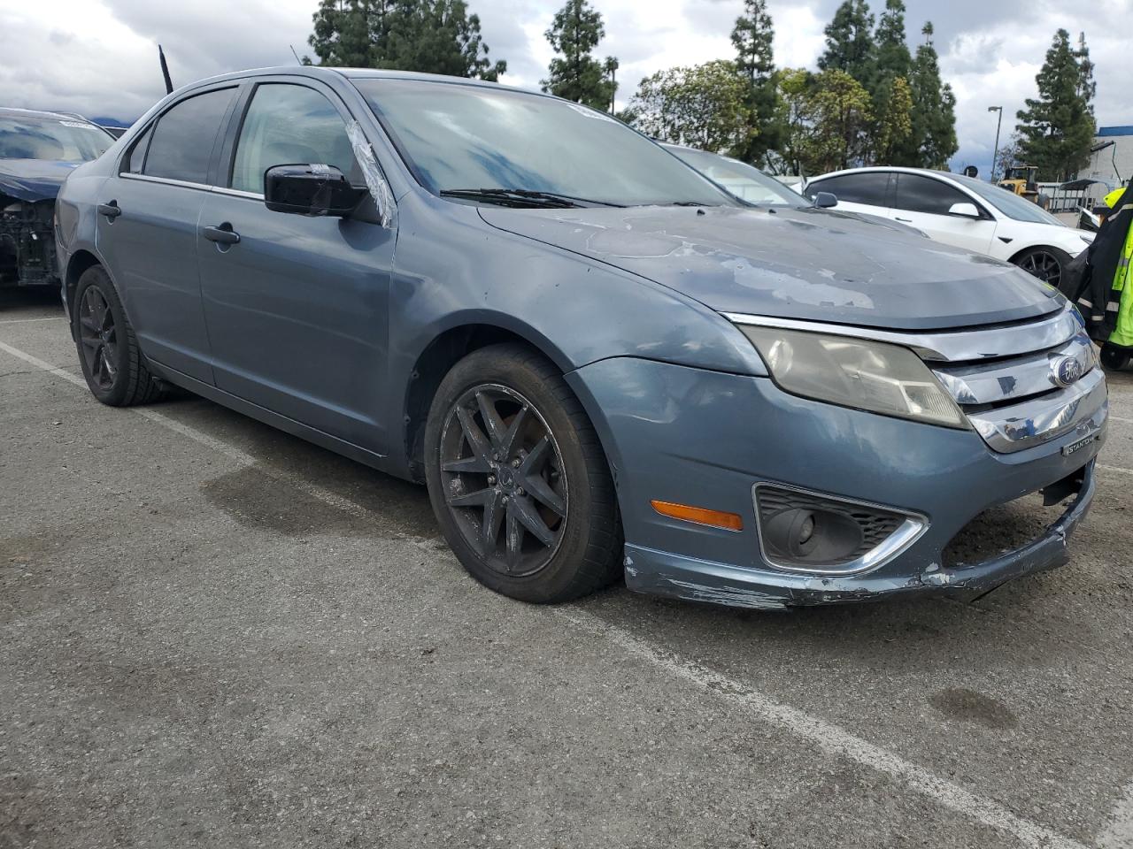 2011 Ford Fusion VIN 3FAHP0JA3BR275831 Copart auction photo, front end damage thumbnail 4