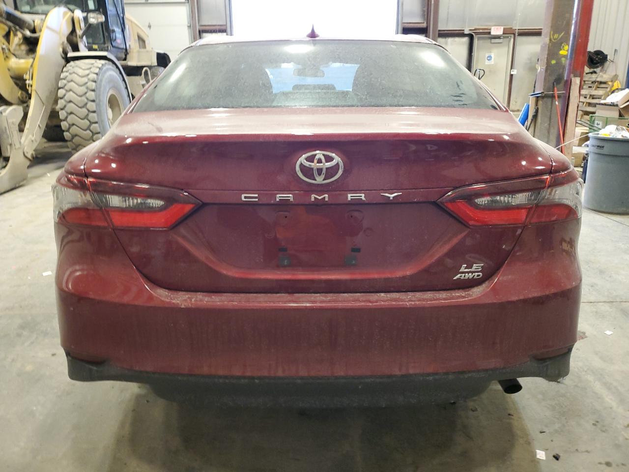 2021 Toyota Camry VIN 4T1C11BK6MU040978 Copart auction photo, front end damage thumbnail 6