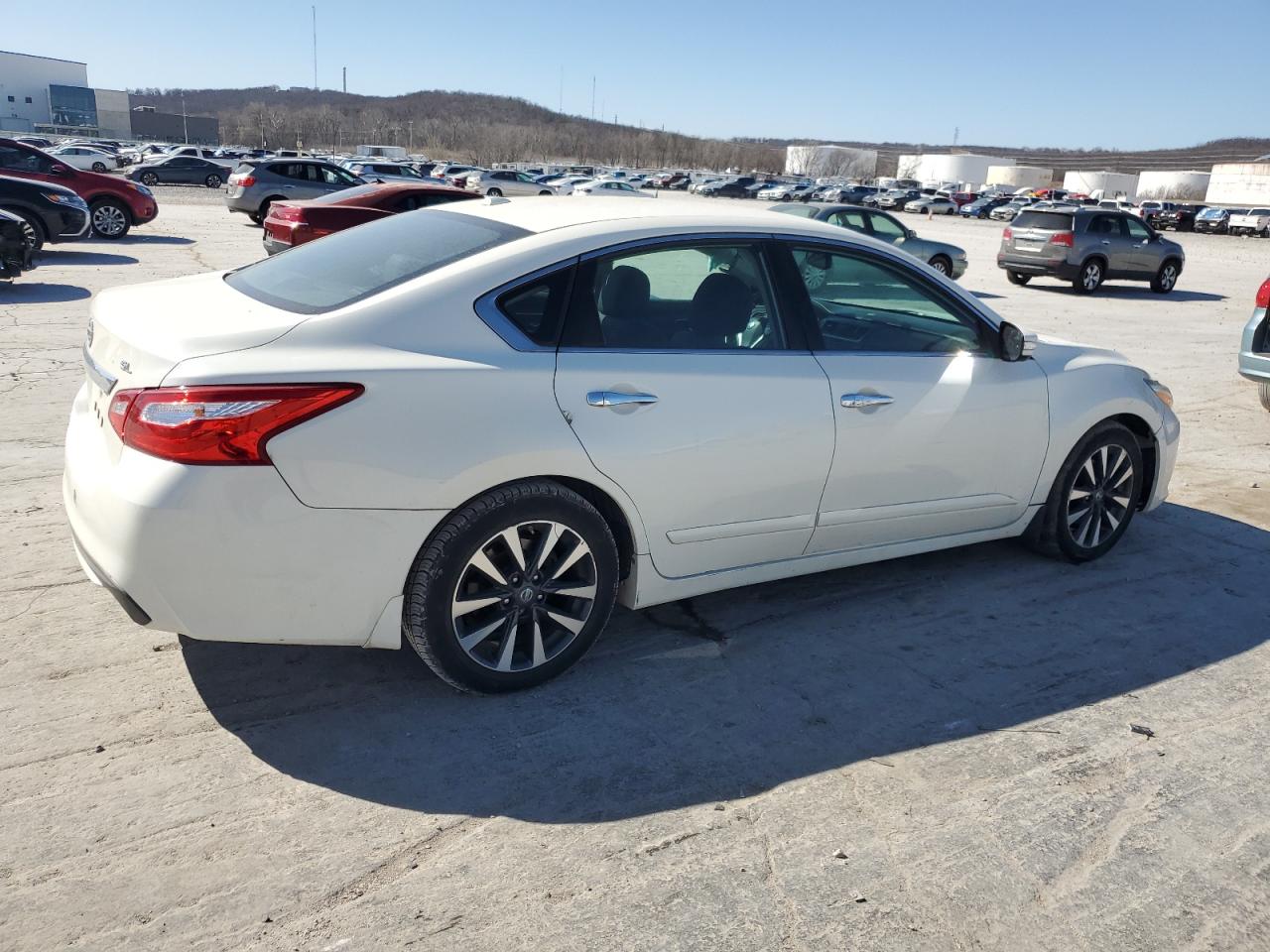 2016 Nissan Altima VIN 1N4AL3APXGC205705 Copart auction photo, side damage thumbnail 3