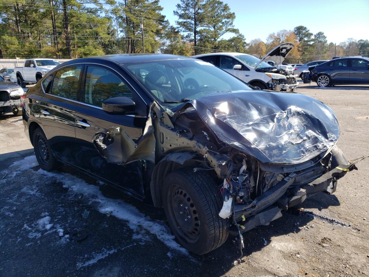 2015 Nissan Sentra VIN 3N1AB7APXFL662623 Copart auction photo, front end / side damage thumbnail 4