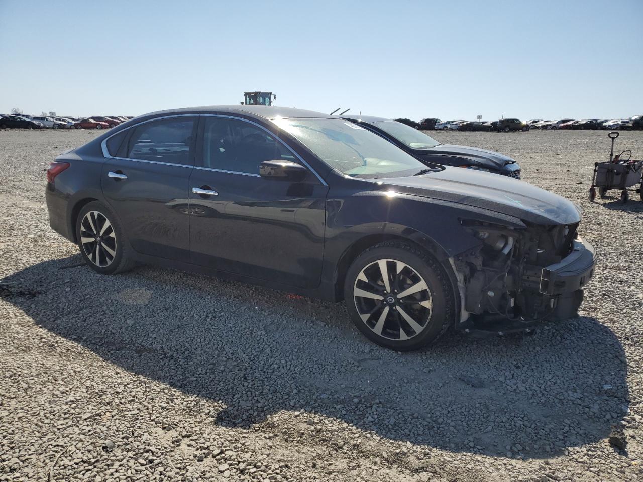 2018 Nissan Altima VIN 1N4AL3AP4JC177889 Copart auction photo, front end damage thumbnail 4