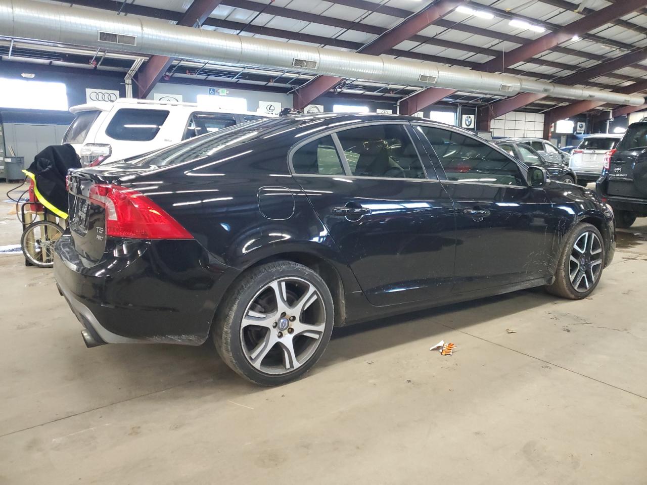 2017 Volvo S60 VIN YV140MTL0H2427784 Copart auction photo, minor dent/scratches damage thumbnail 3