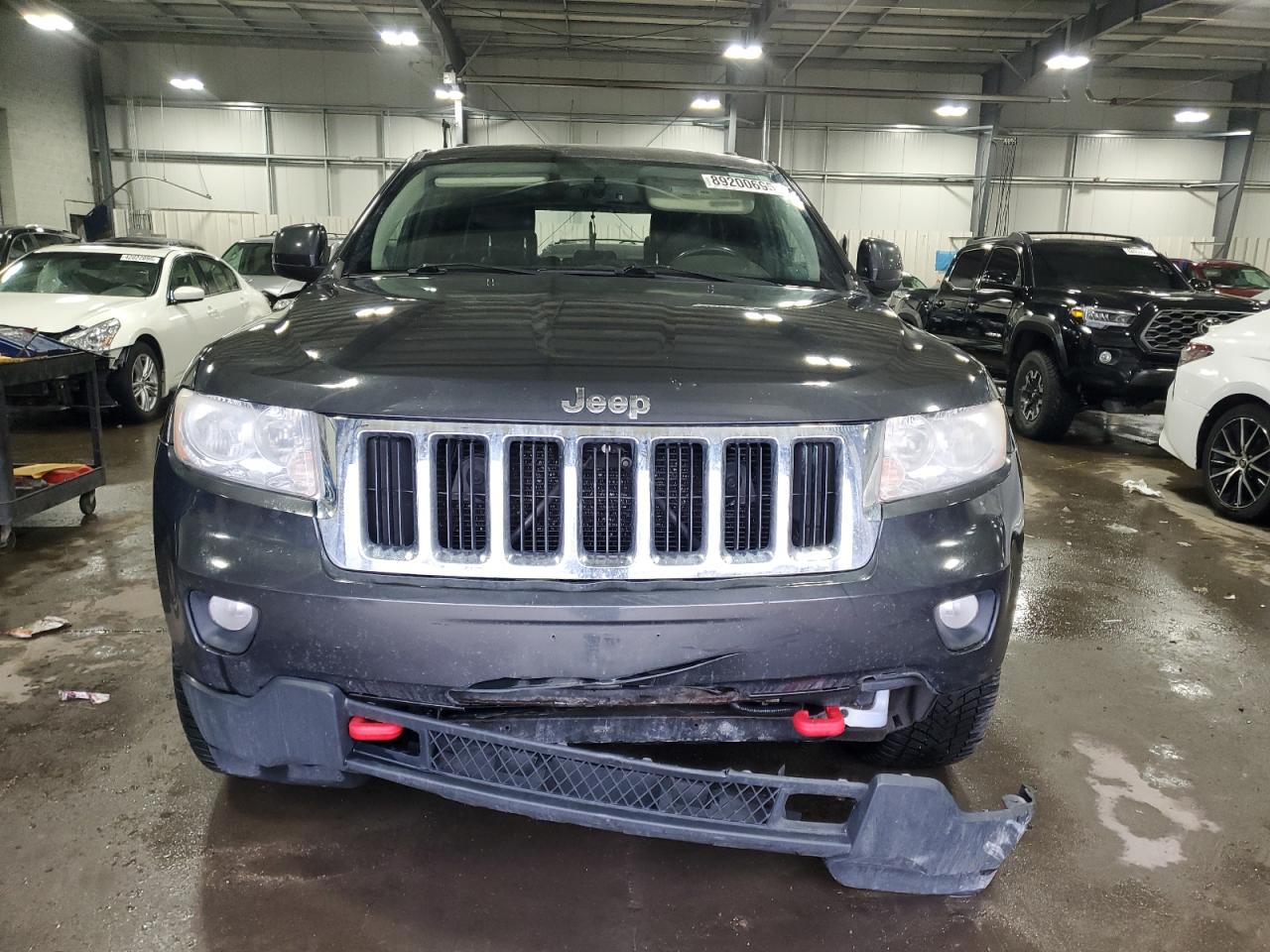 2011 Jeep Grand Cherokee VIN 1J4RR4GT2BC526825 Copart auction photo, rear end / front end damage thumbnail 5
