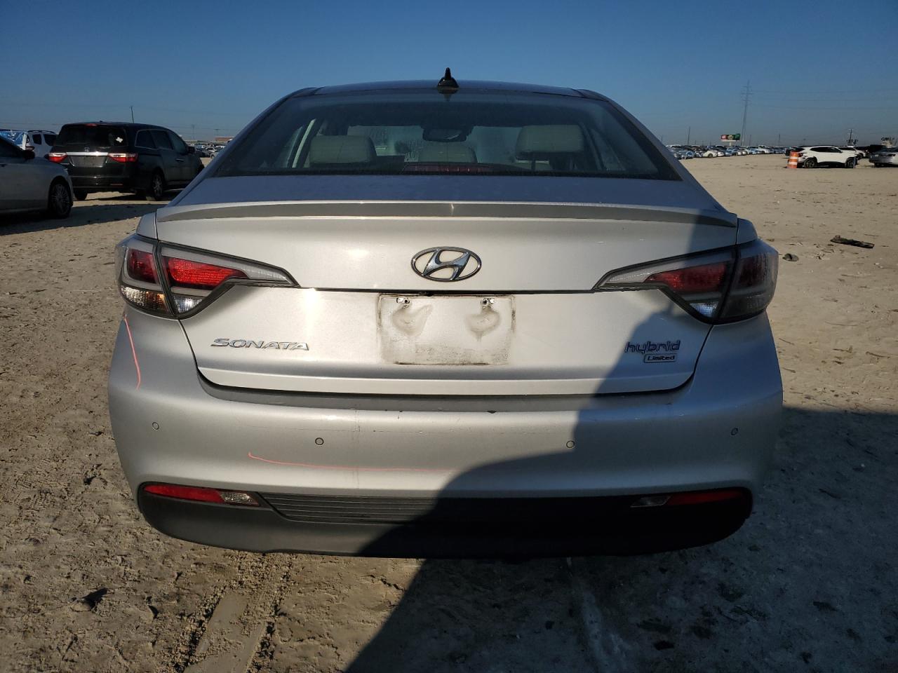 2016 Hyundai Sonata VIN KMHE34L10GA020953 Copart auction photo, front end damage thumbnail 6