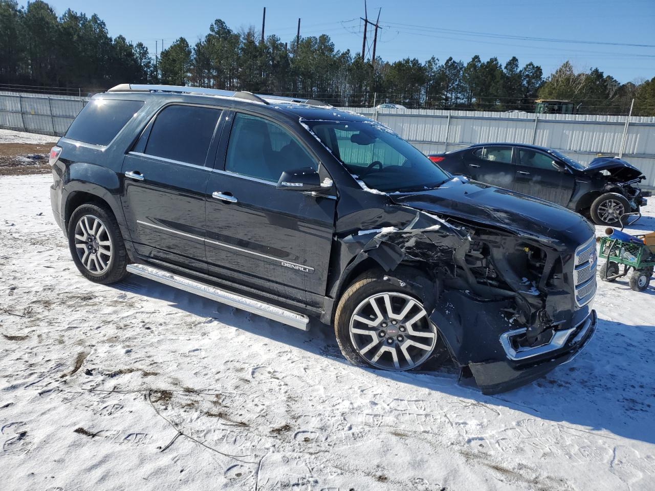 2014 GMC Acadia VIN 1GKKRTKD4EJ355727 Copart auction photo, front end / undercarriage damage thumbnail 4