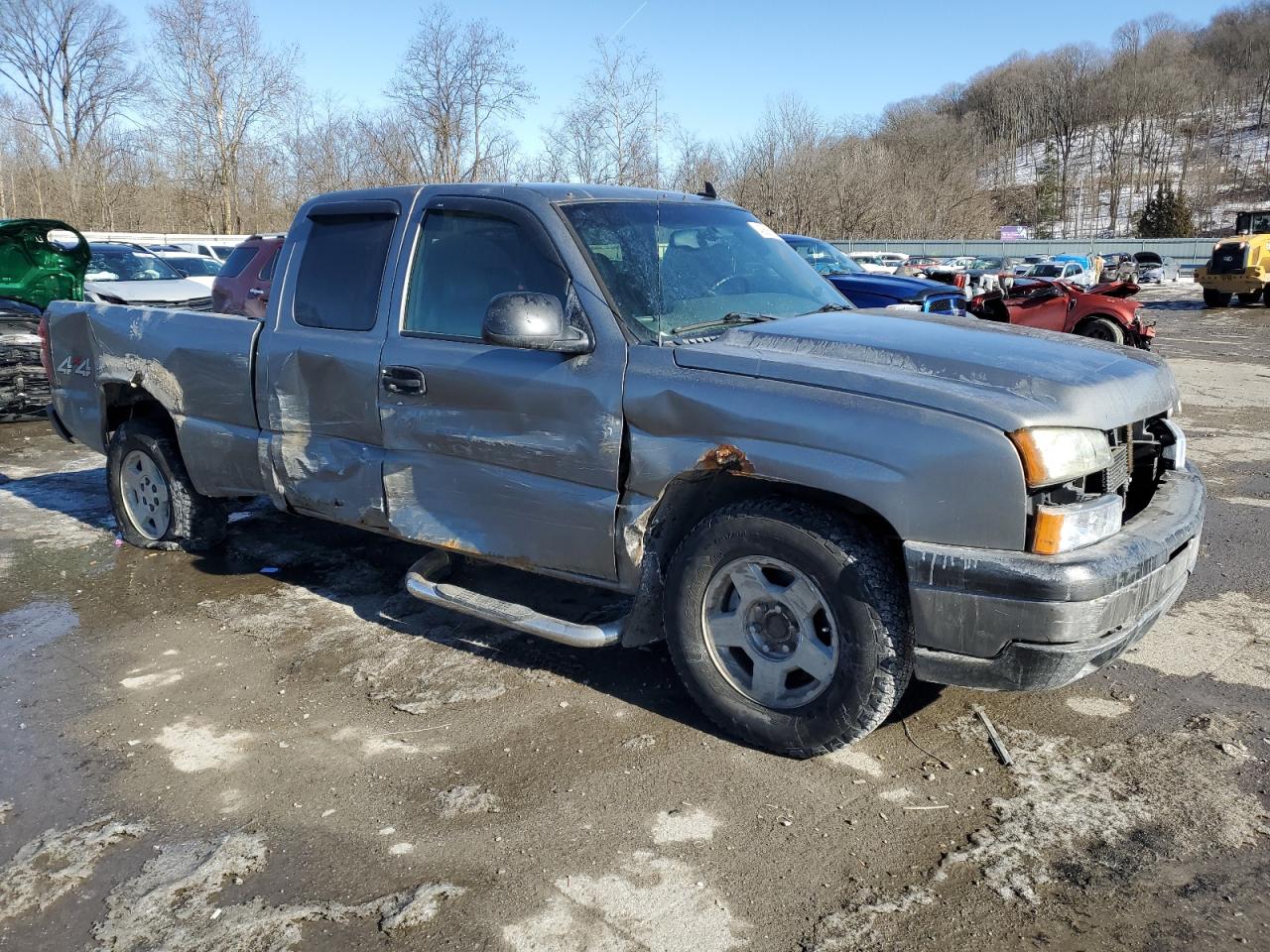 2006 Chevrolet Silverado VIN 1GCEK19B36Z117795 Copart auction photo, all over damage thumbnail 4