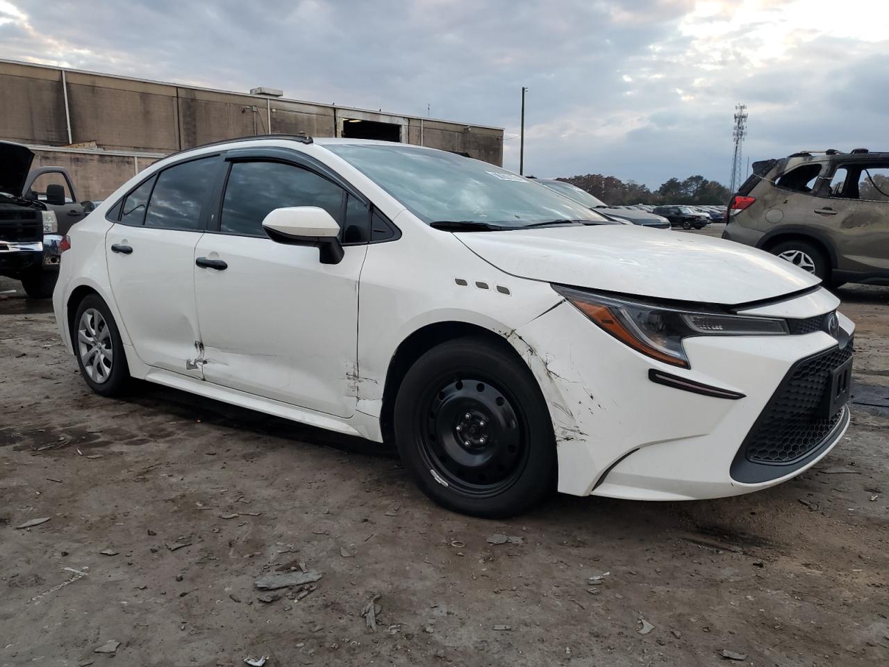2021 Toyota Corolla VIN 5YFEPMAE3MP162848 Copart auction photo, front end / side damage thumbnail 4