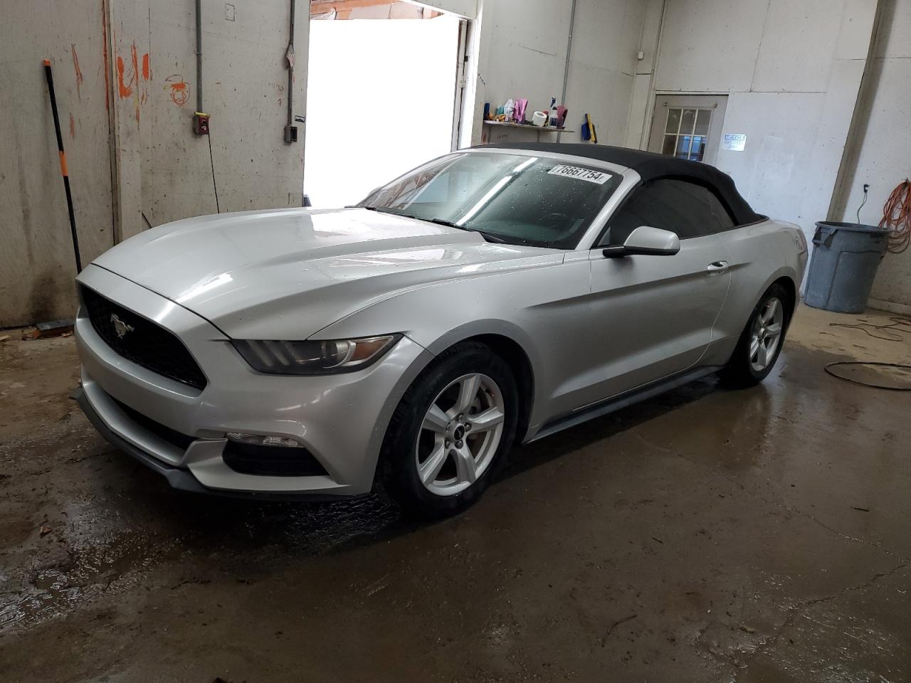 2016 Ford Mustang VIN 1FATP8EM2G5304226