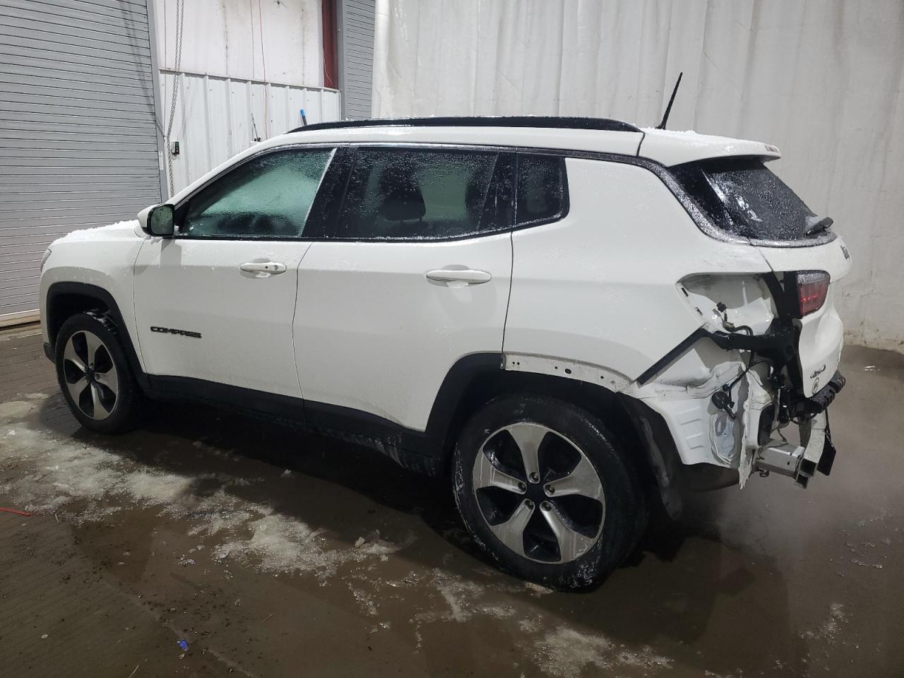 2018 Jeep Compass VIN 3C4NJDBB5JT126934 Copart auction photo, rear end damage thumbnail 2