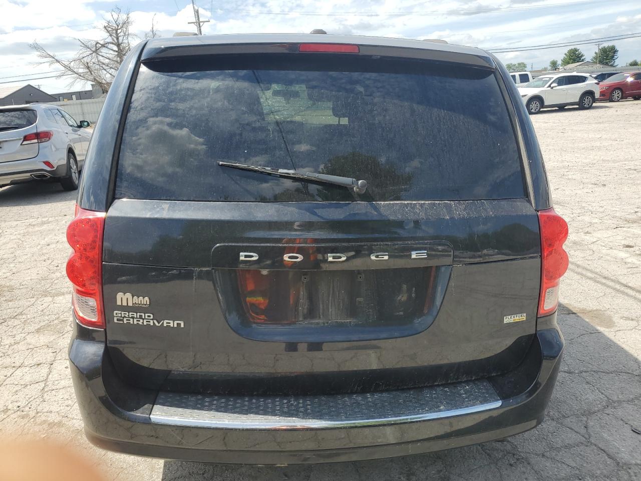 2012 Dodge Caravan VIN 2C4RDGCG1CR311007 Copart auction photo, burn - engine damage thumbnail 6
