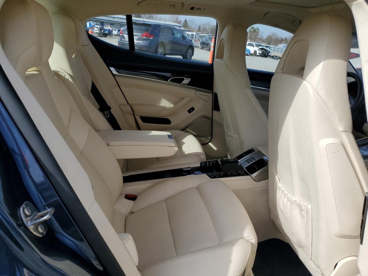 2010 Porsche Panamera VIN WP0AC2A75AL090118 Copart auction photo, minor dent/scratches / hail damage thumbnail 10